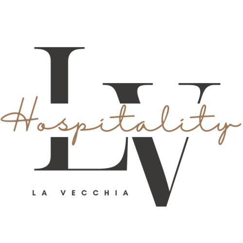Room & Parking In Centro Citta Con Parcheggio Privato E Wifi 포텐자 외부 사진